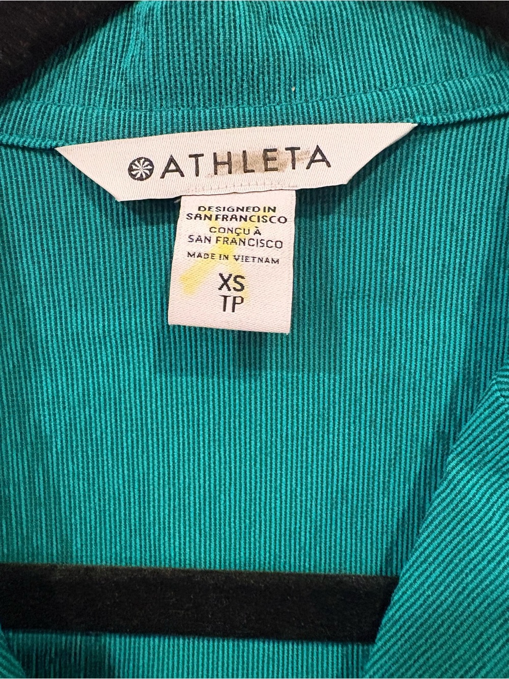 Athleta $99 NWT Echo Top Short Sleeve Button Up Teal Green XS P2P 19” L 21” - Picture 3 of 13